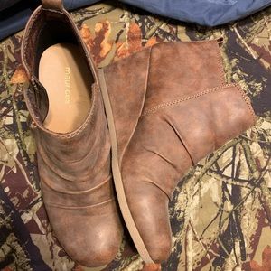 Maurices booties